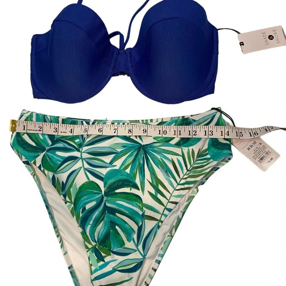 Share and shore swimsuit Brand new top 34DD - Picture 7 of 13